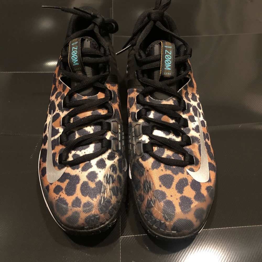 New! Nike Tennis Court Air Zoom Sneakers | Sz. 8